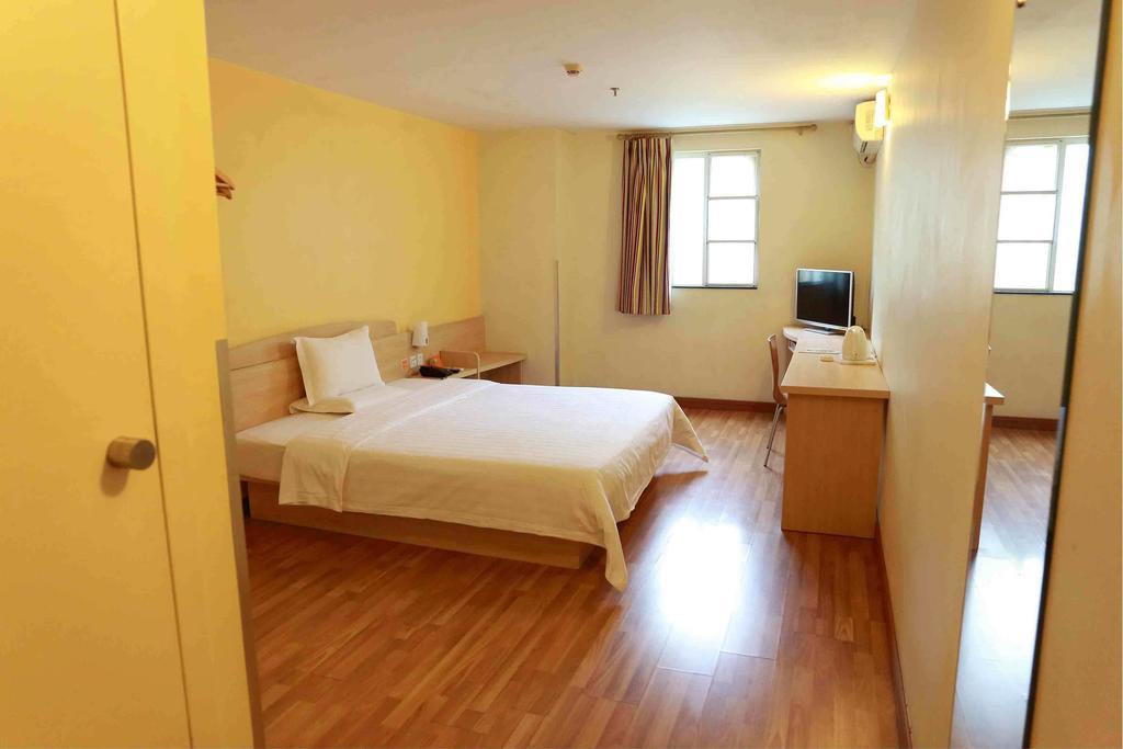 7Days Inn Chengdu North Railway Station Quarto foto